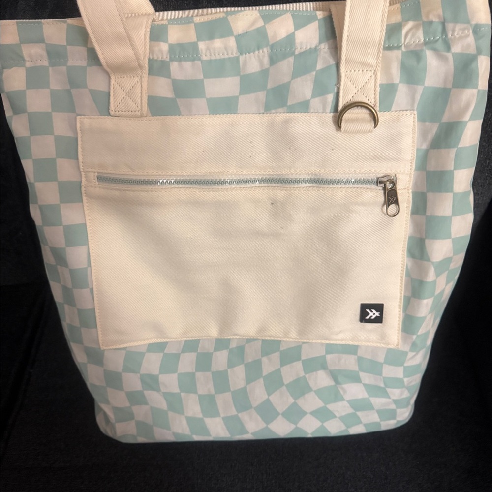 THREAD WALLET UTILITY Checkered Tote Bag in Cream and Mint